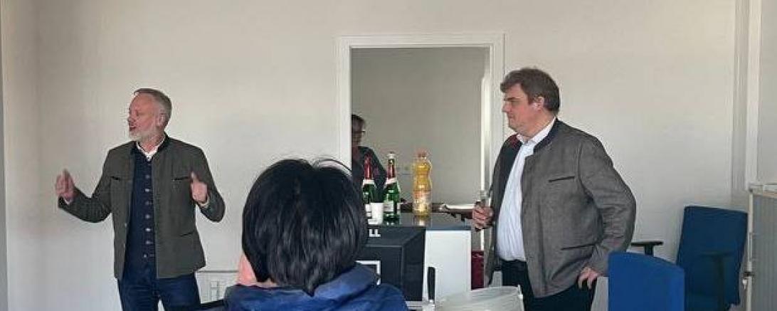 In Lauingen wurde am Samstag ein neues AfD-Bürgerbüro eröffnet. 