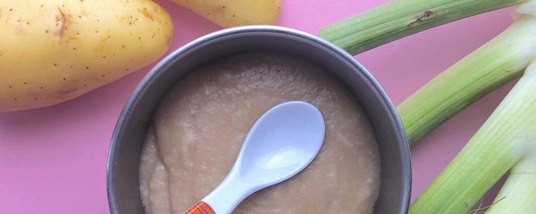 Das Bild zeigt eine Schüssel Babybrei.